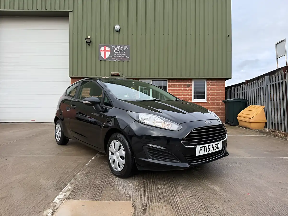 Used 2015 Ford Fiesta Studio Black - Front View