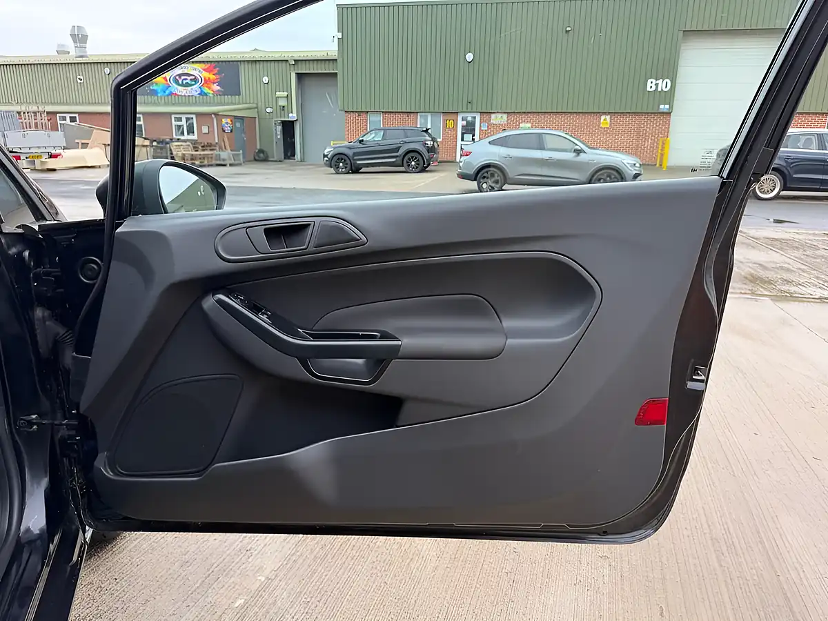 Used 2015 Ford Fiesta Studio Black - Interior and Exterior details 11