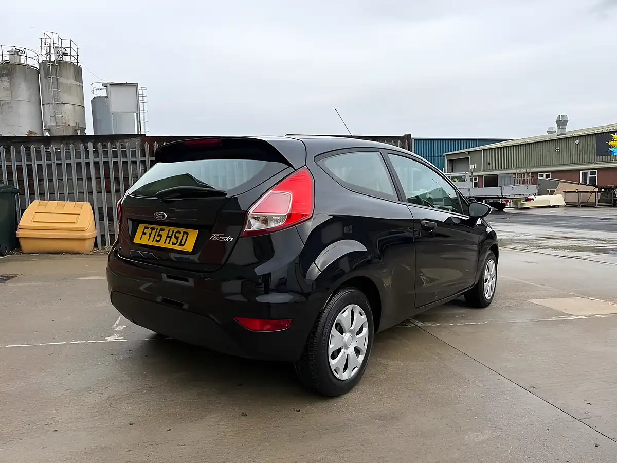 Used 2015 Ford Fiesta Studio Black - Interior and Exterior details 2
