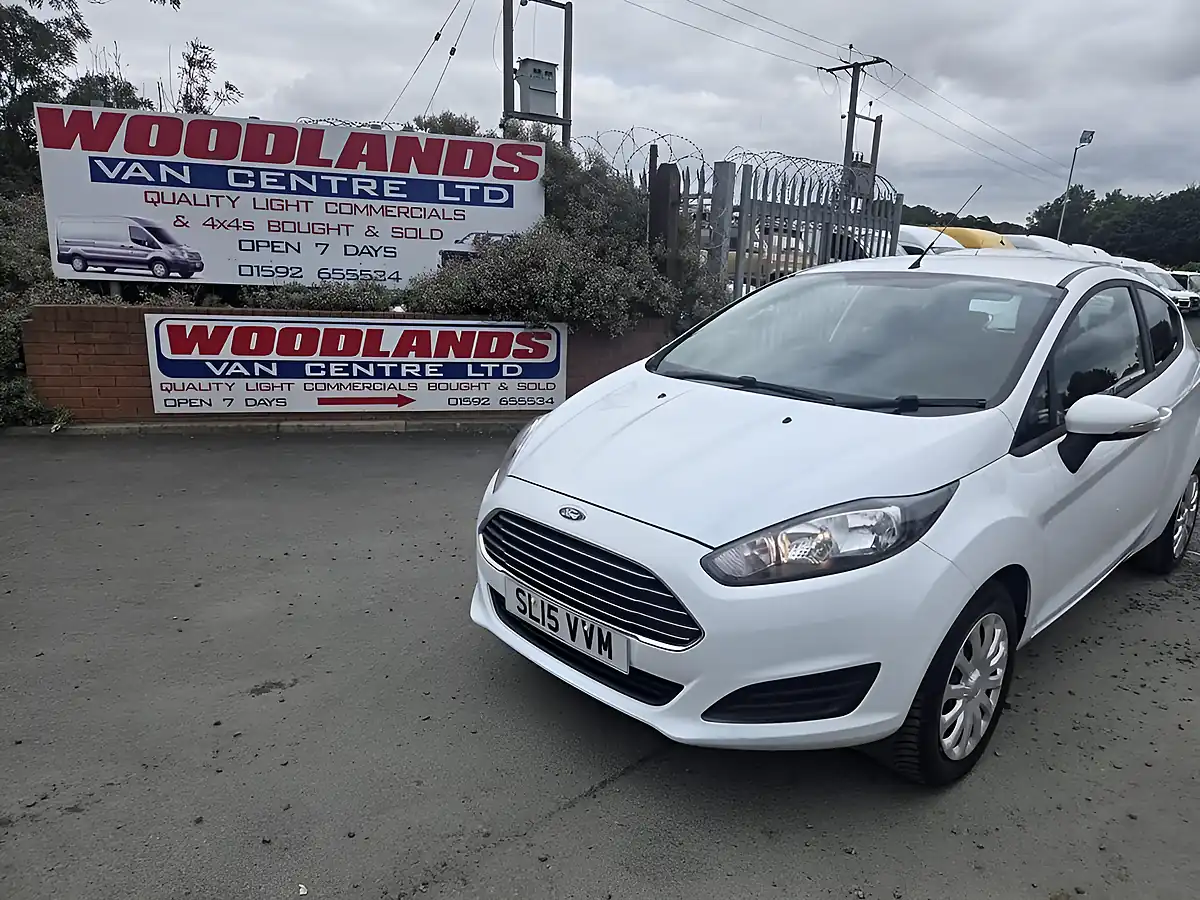 Used 2015 Ford Fiesta Style White - Interior and Exterior details 3