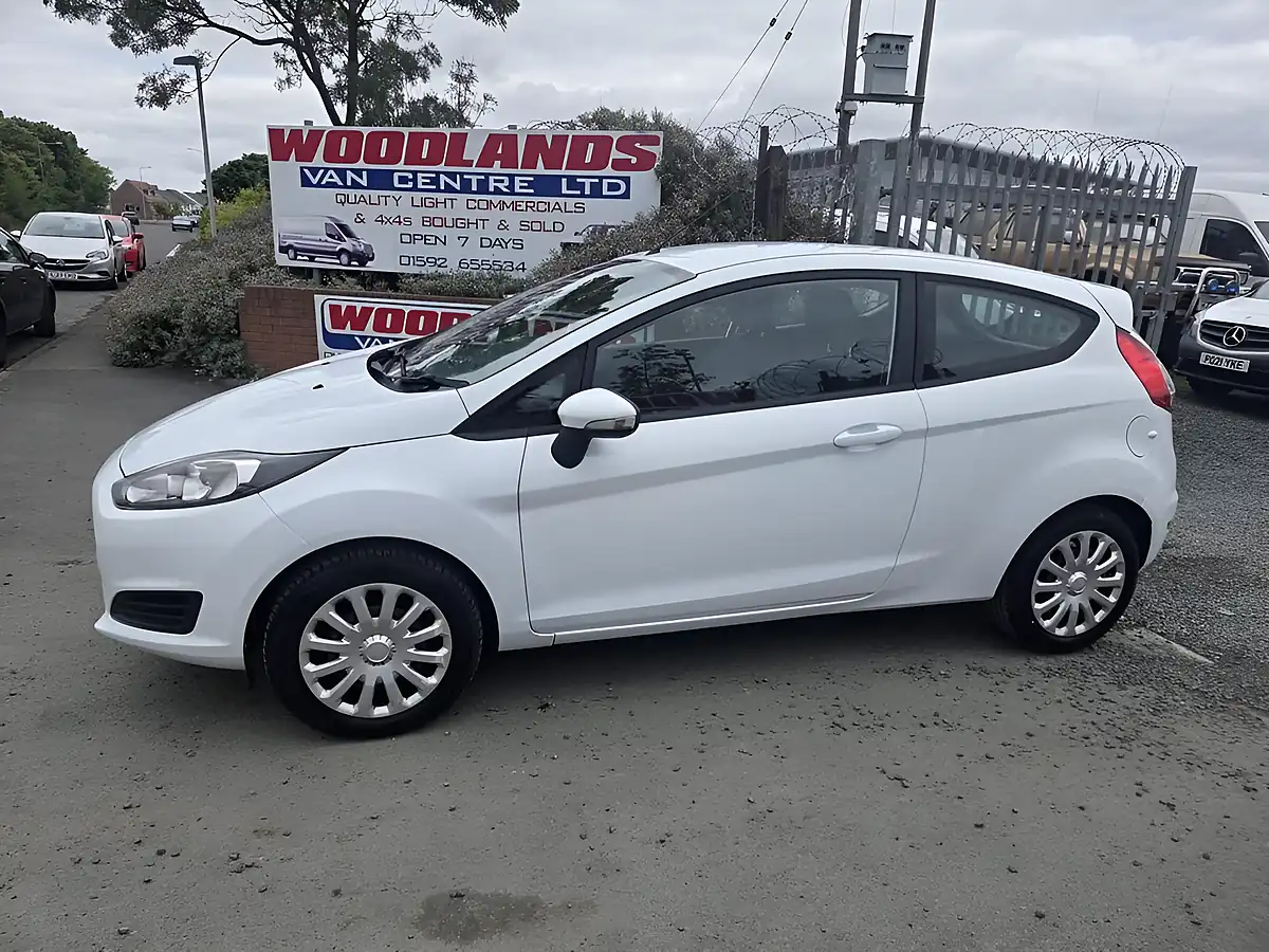 Used 2015 Ford Fiesta Style White - Interior and Exterior details 4