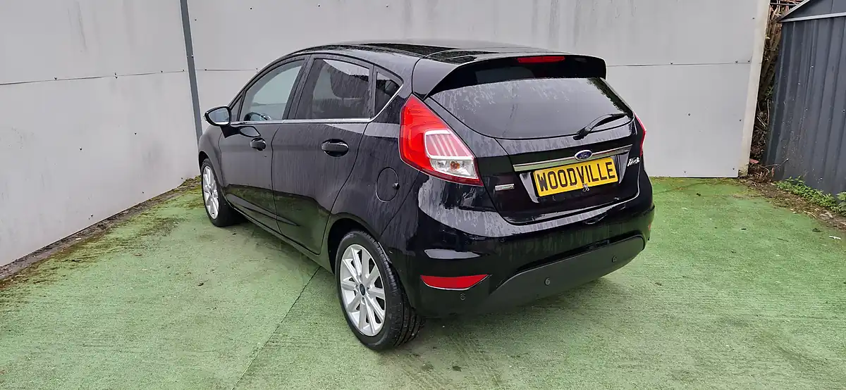 Used 2015 Ford Fiesta Titanium Black - Interior and Exterior details 10