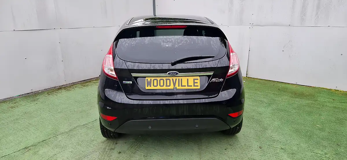 Used 2015 Ford Fiesta Titanium Black - Interior and Exterior details 9