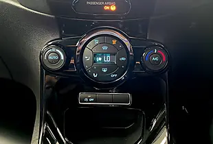 Used 2015 Ford Fiesta Titanium Black - Interior and Exterior details 13