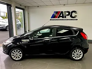 Used 2015 Ford Fiesta Titanium Black - Interior and Exterior details 2
