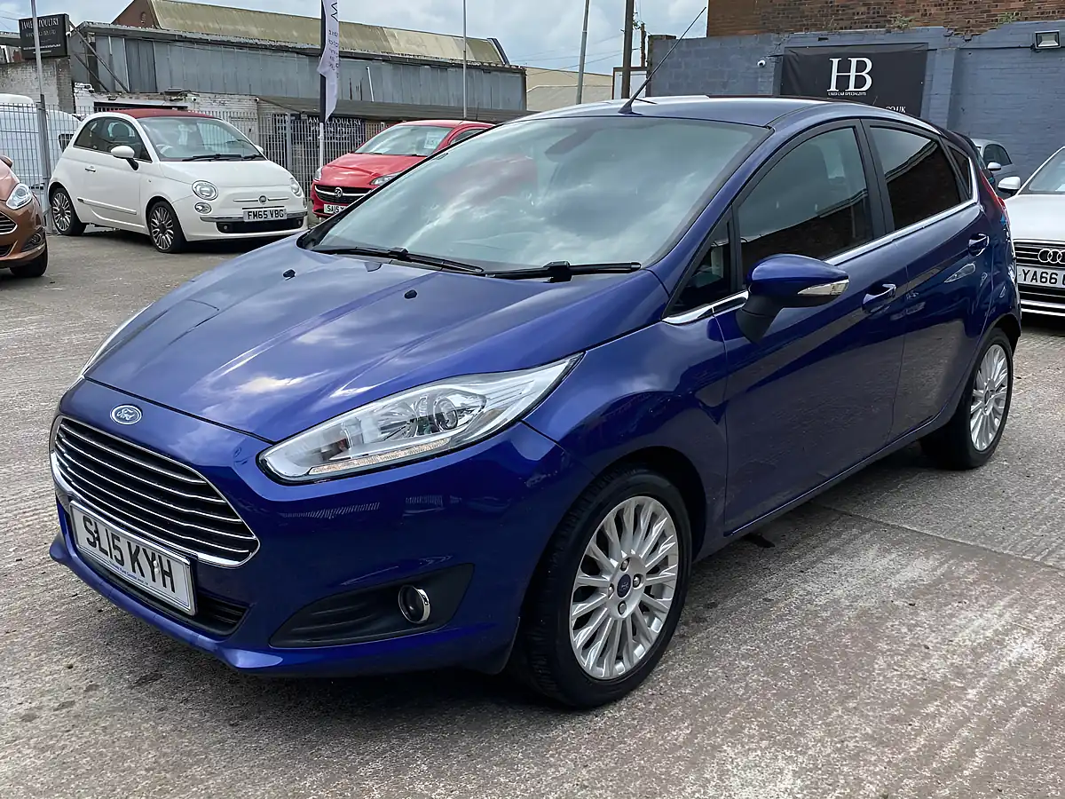 Used 2015 Ford Fiesta Titanium Blue - Interior and Exterior details 5