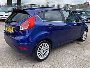 Used 2015 Ford Fiesta Titanium Blue - Interior and Exterior details 9