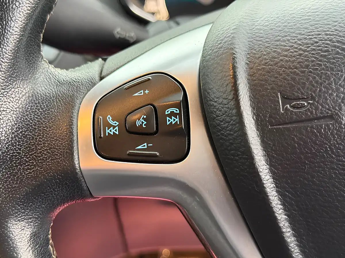 Used 2015 Ford Fiesta Titanium Blue - Interior and Exterior details 19