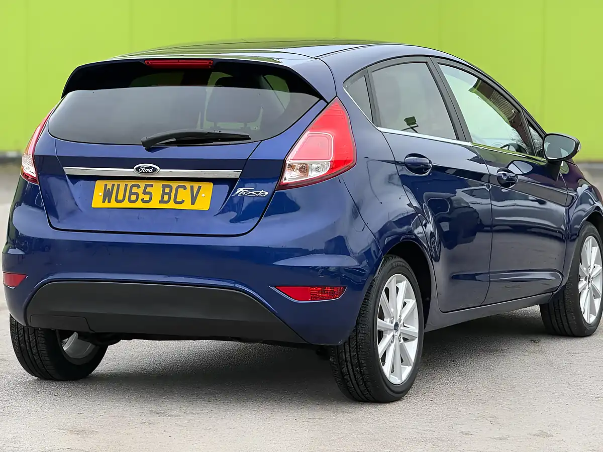 Used 2015 Ford Fiesta Titanium Blue - Interior and Exterior details 4