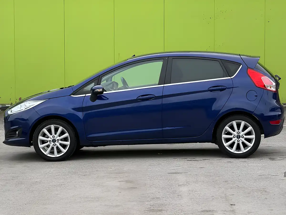 Used 2015 Ford Fiesta Titanium Blue - Interior and Exterior details 8