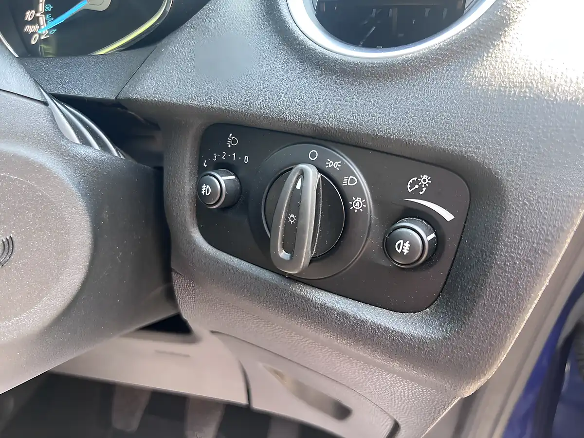 Used 2015 Ford Fiesta Titanium Blue - Interior and Exterior details 12