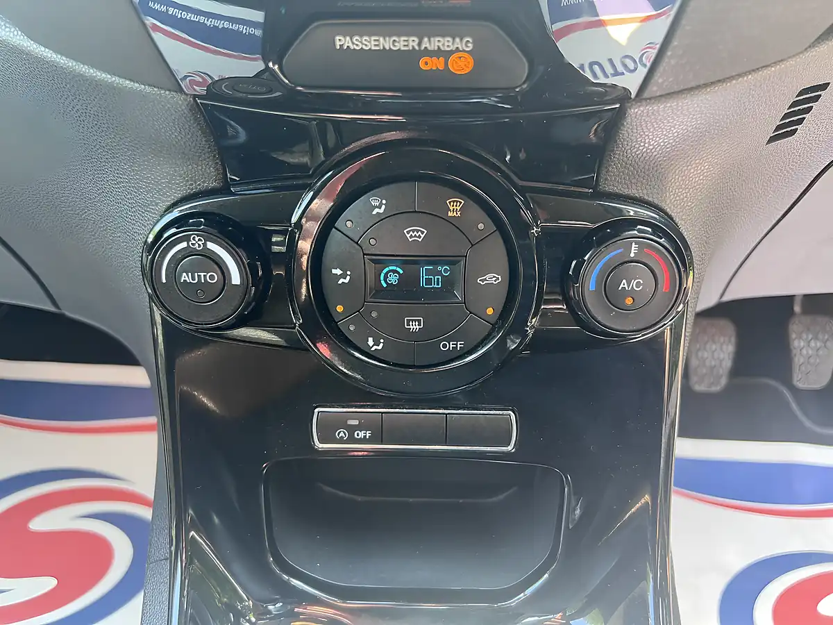 Used 2015 Ford Fiesta Titanium Blue - Interior and Exterior details 15