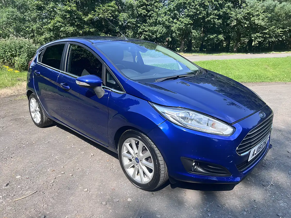 Used 2015 Ford Fiesta Titanium Blue - Interior and Exterior details 8