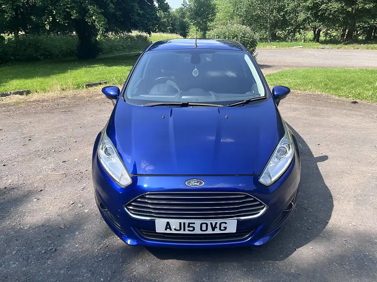 Used 2015 Ford Fiesta Titanium Blue - Interior and Exterior details 9