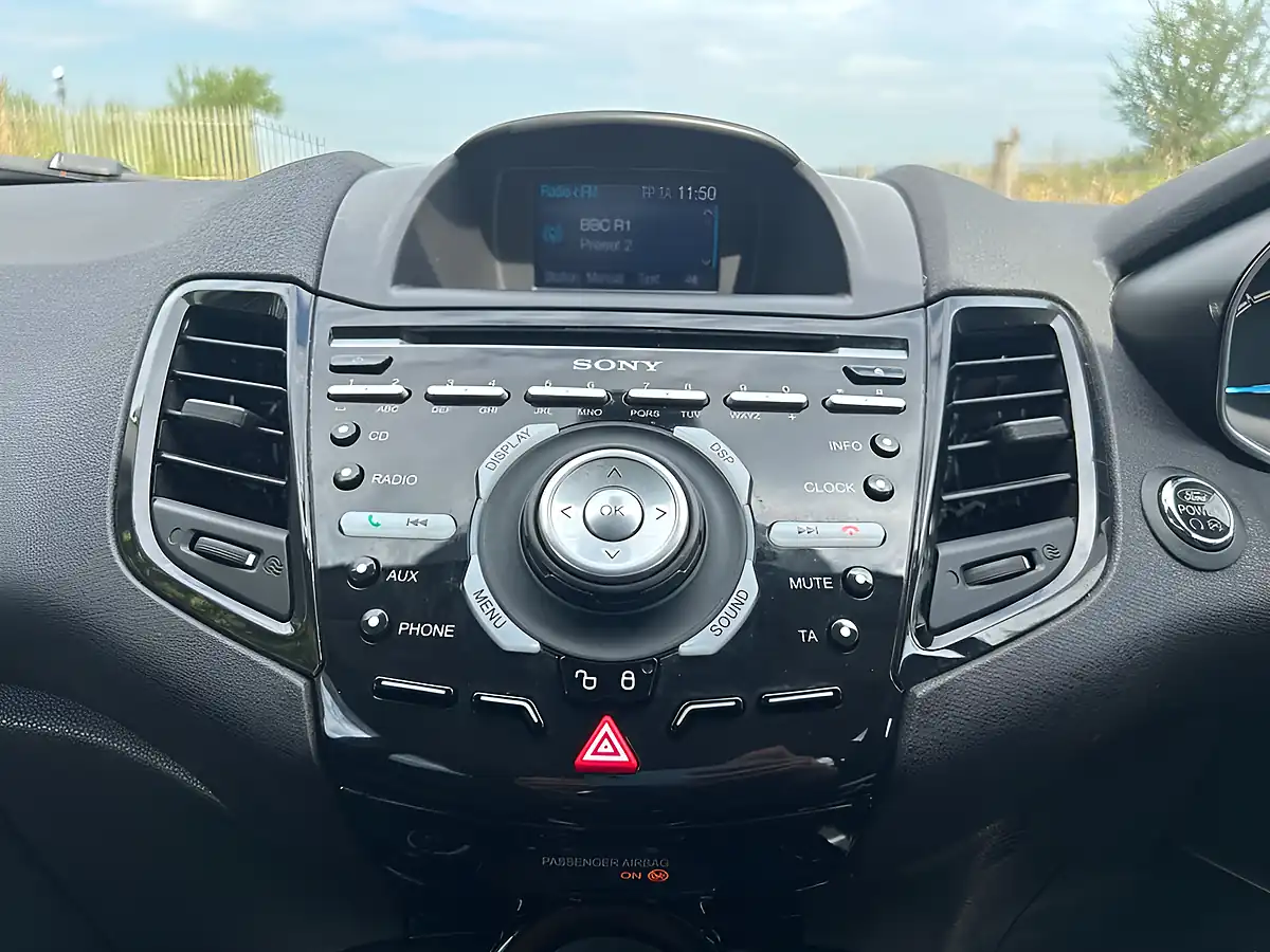 Used 2015 Ford Fiesta Titanium Blue - Interior and Exterior details 16