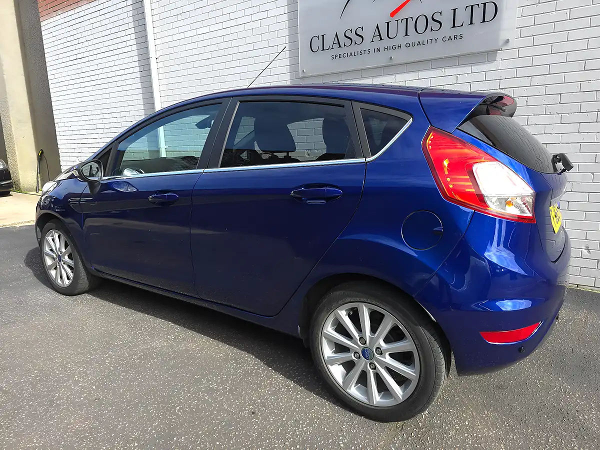 Used 2015 Ford Fiesta Titanium Blue - Interior and Exterior details 4