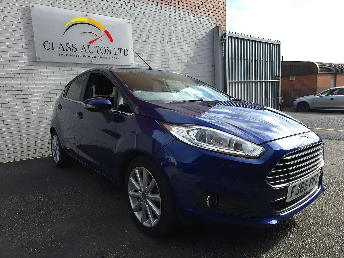 Used 2015 Ford Fiesta Titanium Blue - Interior and Exterior details 8