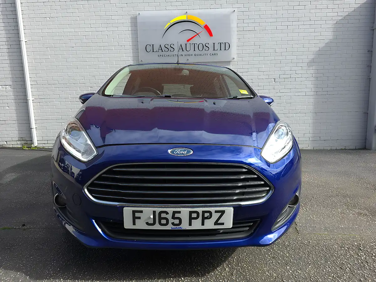 Used 2015 Ford Fiesta Titanium Blue - Interior and Exterior details 9