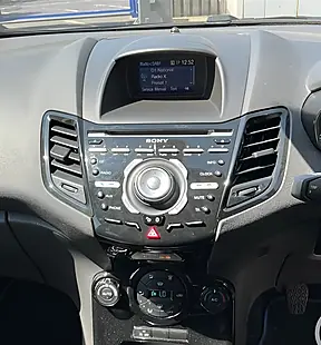 Used 2015 Ford Fiesta Titanium Blue - Interior and Exterior details 7