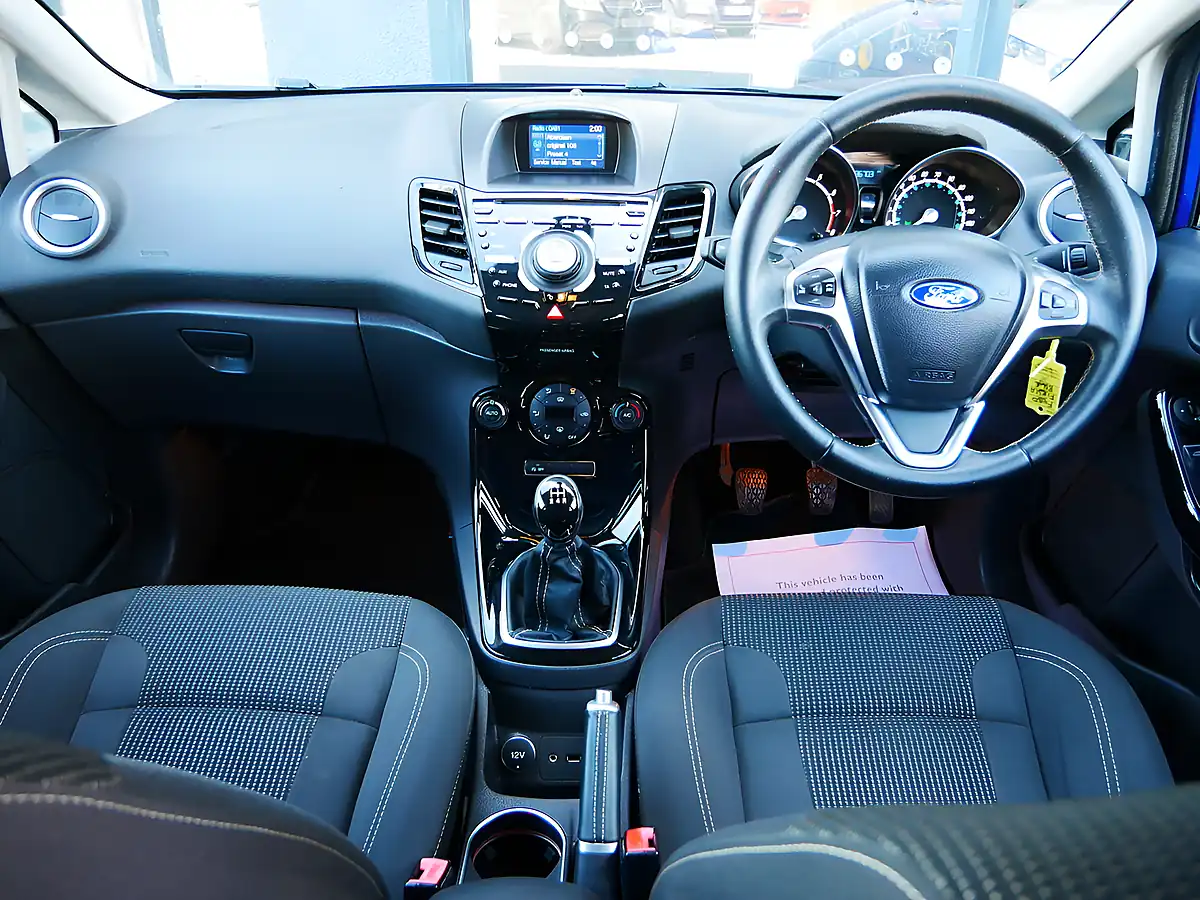 Used 2015 Ford Fiesta Titanium Deep Impact Blue Metallic - Interior and Exterior details 14