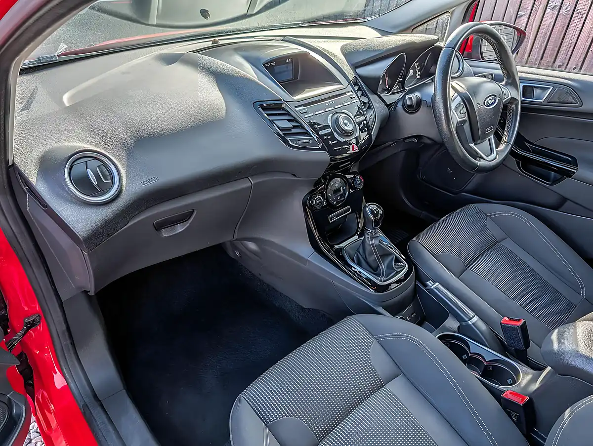 Used 2015 Ford Fiesta Titanium Red - Interior and Exterior details 16