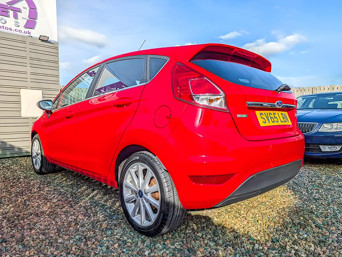 Used 2015 Ford Fiesta Titanium Red - Interior and Exterior details 4