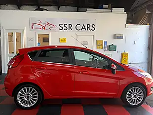 Used 2015 Ford Fiesta Titanium Red - Interior and Exterior details 7