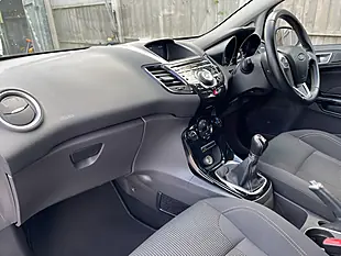 Used 2015 Ford Fiesta Titanium Silver - Interior and Exterior details 17