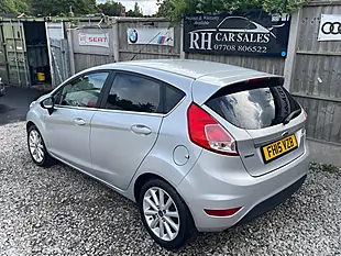 Used 2015 Ford Fiesta Titanium Silver - Interior and Exterior details 7