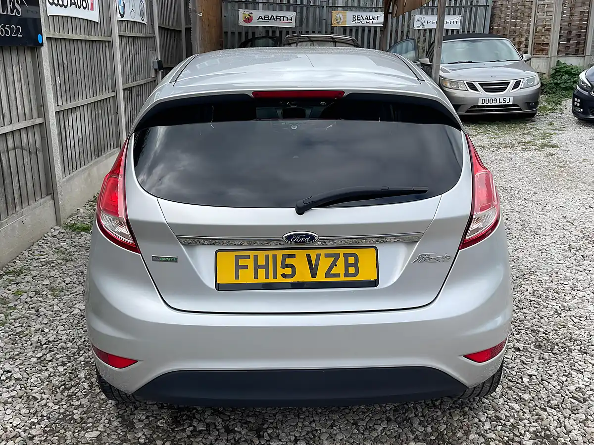 Used 2015 Ford Fiesta Titanium Silver - Interior and Exterior details 8