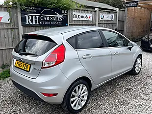Used 2015 Ford Fiesta Titanium Silver - Interior and Exterior details 9