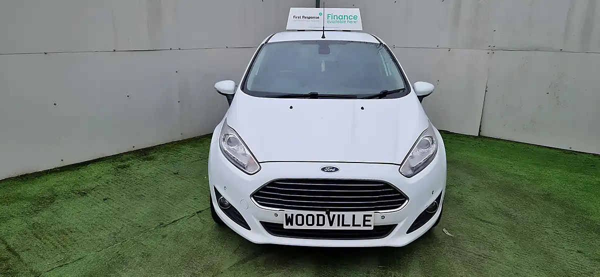 Used 2015 Ford Fiesta Titanium White - Interior and Exterior details 2