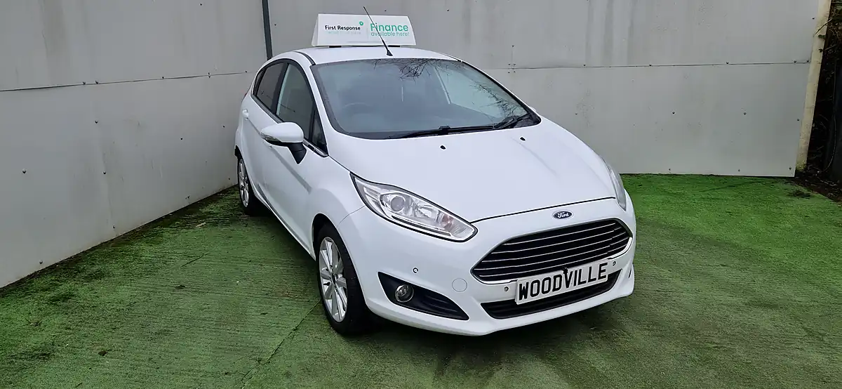 Used 2015 Ford Fiesta Titanium White - Interior and Exterior details 4