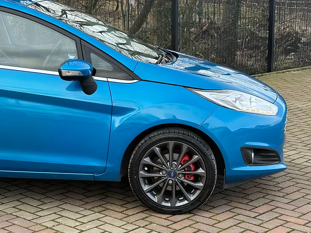 Used 2015 Ford Fiesta Titanium X Blue - Interior and Exterior details 13