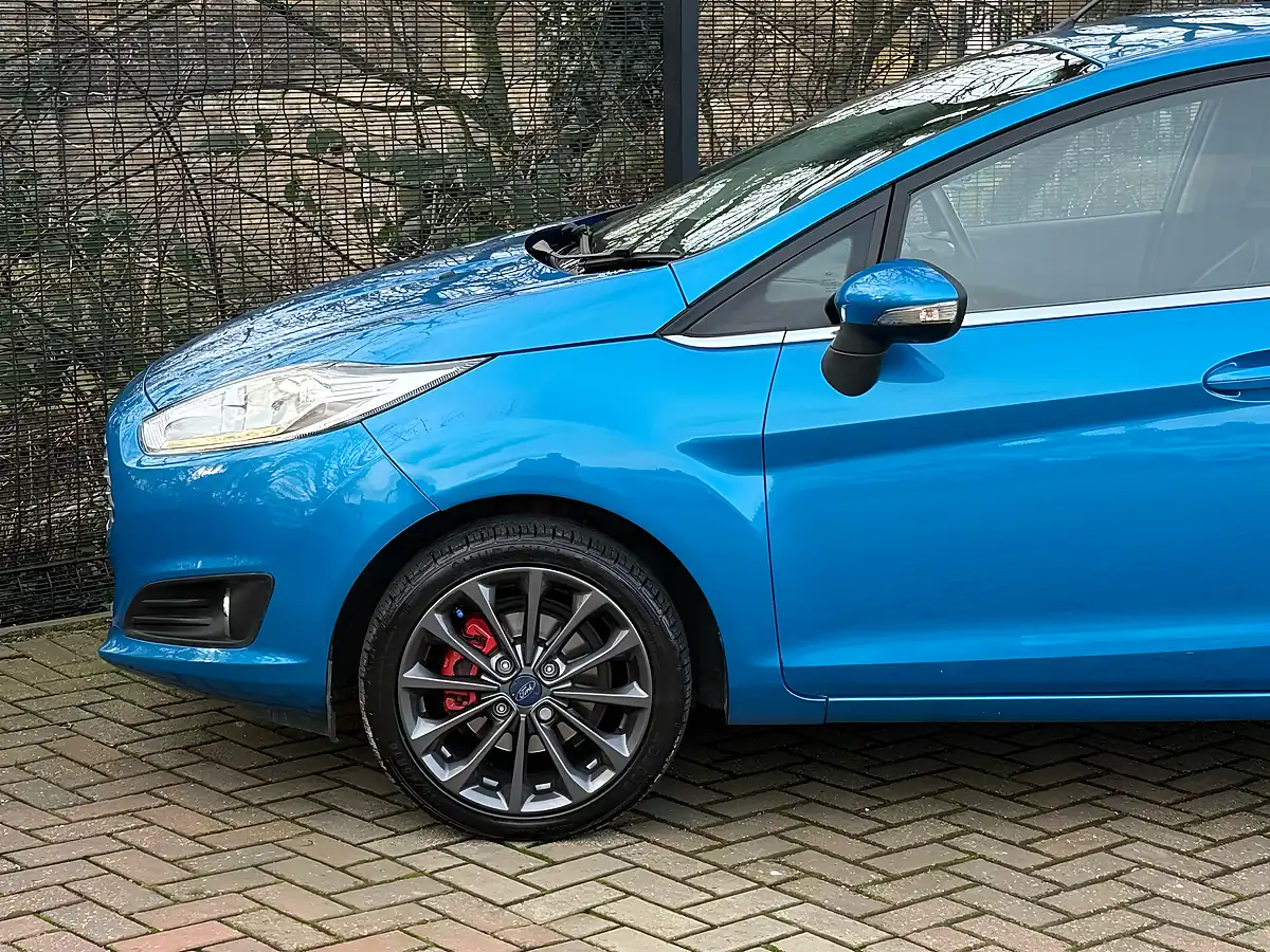 Used 2015 Ford Fiesta Titanium X Blue - Interior and Exterior details 14