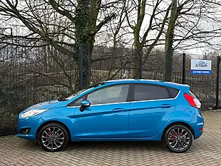 Used 2015 Ford Fiesta Titanium X Blue - Interior and Exterior details 6