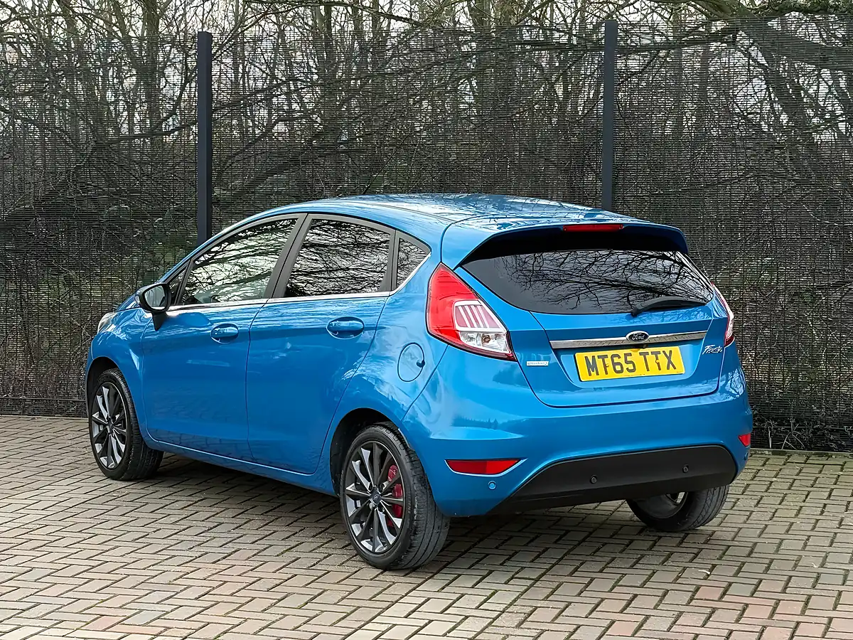 Used 2015 Ford Fiesta Titanium X Blue - Interior and Exterior details 7