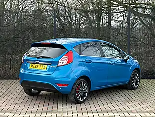 Used 2015 Ford Fiesta Titanium X Blue - Interior and Exterior details 9