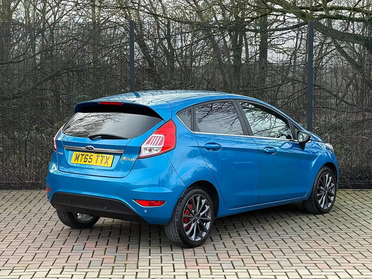 Used 2015 Ford Fiesta Titanium X Blue - Interior and Exterior details 9