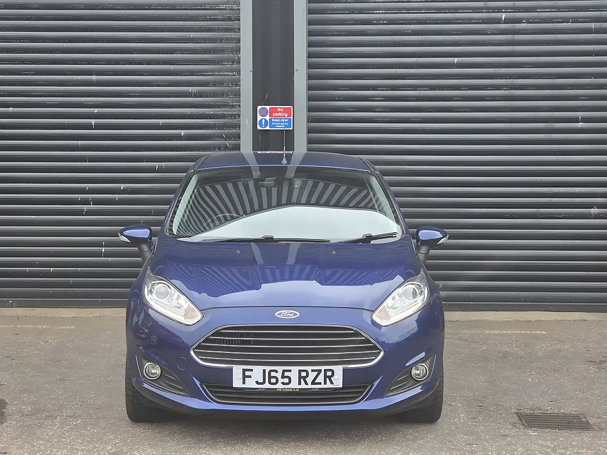 Used 2015 Ford Fiesta Titanium X Blue - Interior and Exterior details 7