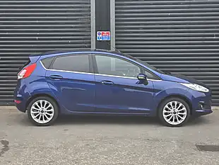 Used 2015 Ford Fiesta Titanium X Blue - Interior and Exterior details 8