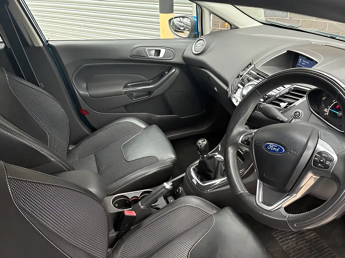 Used 2015 Ford Fiesta Titanium X Blue - Interior and Exterior details 13