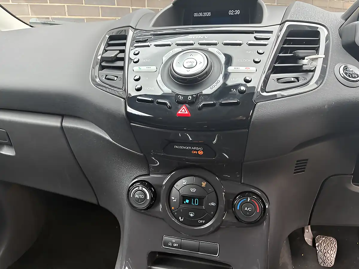 Used 2015 Ford Fiesta Titanium X Blue - Interior and Exterior details 20
