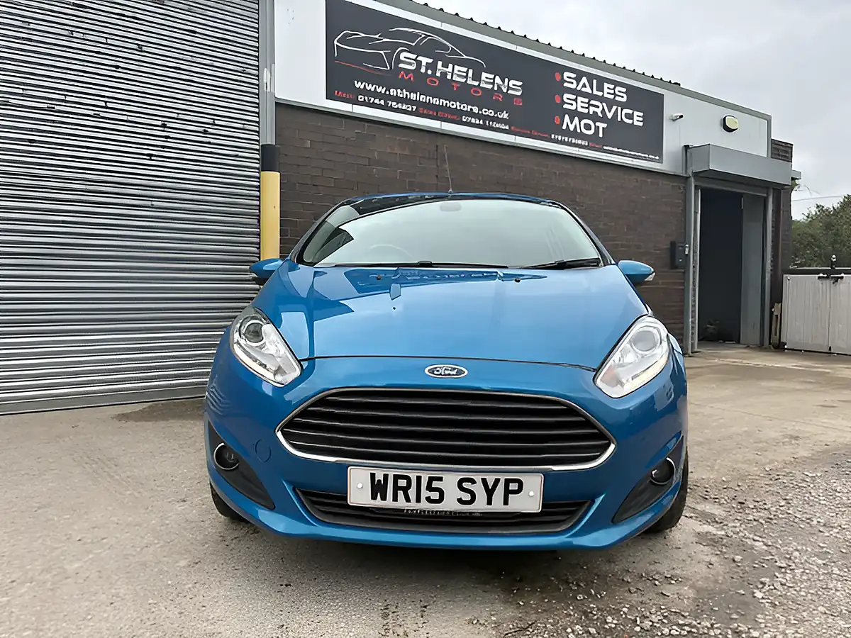 Used 2015 Ford Fiesta Titanium X Blue - Interior and Exterior details 3