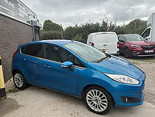 Used 2015 Ford Fiesta Titanium X Blue - Interior and Exterior details 8