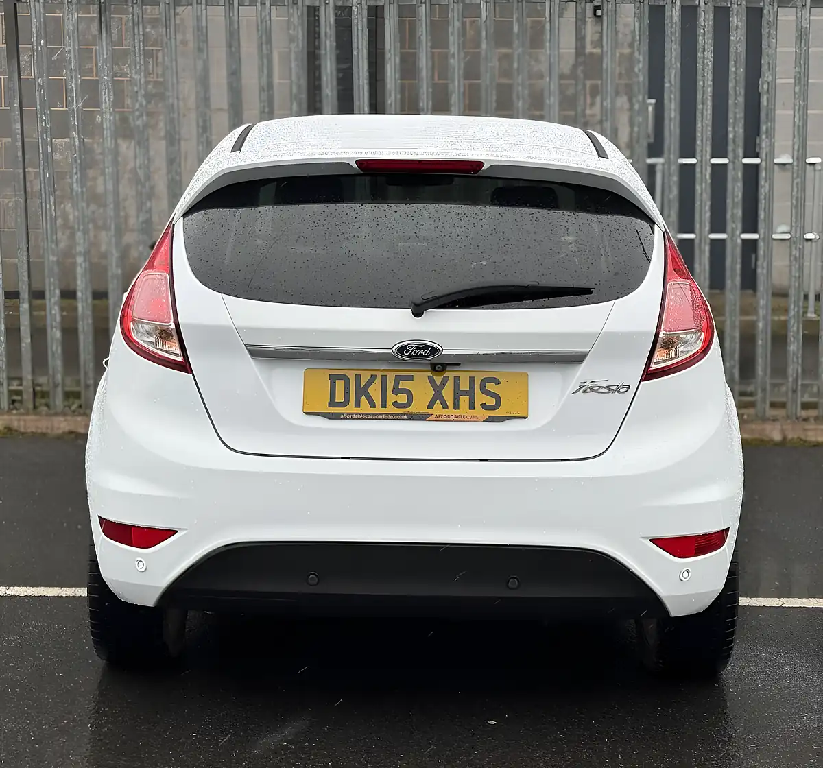 Used 2015 Ford Fiesta Titanium X White - Interior and Exterior details 6