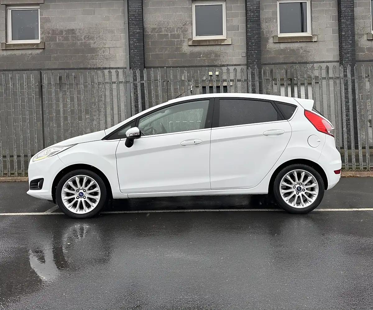 Used 2015 Ford Fiesta Titanium X White - Interior and Exterior details 8