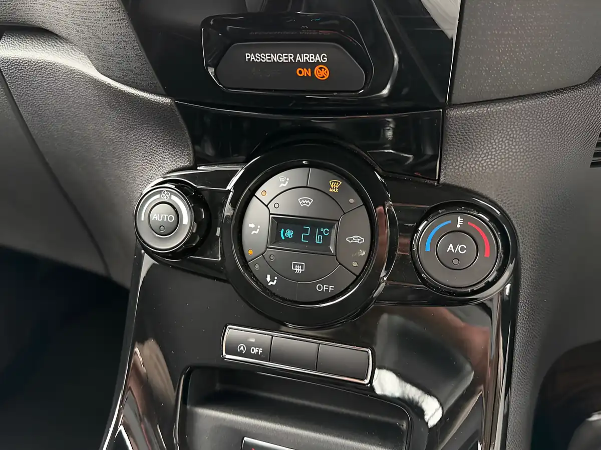 Used 2015 Ford Fiesta Titanium X Yellow - Interior and Exterior details 17