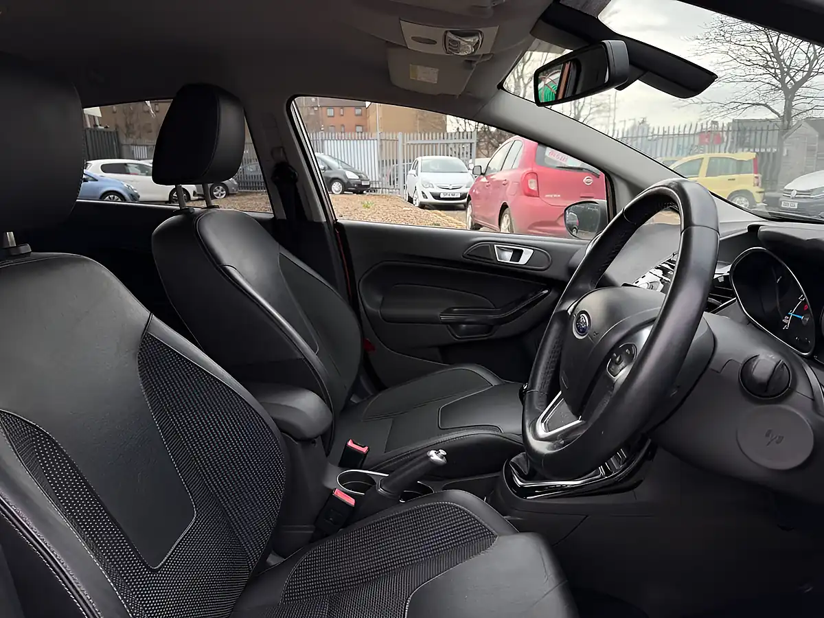 Used 2015 Ford Fiesta Titanium X Yellow - Interior and Exterior details 7