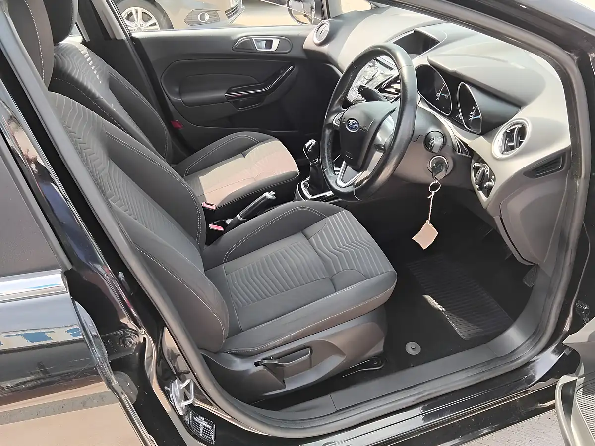 Used 2015 Ford Fiesta Zetec Black - Interior and Exterior details 12